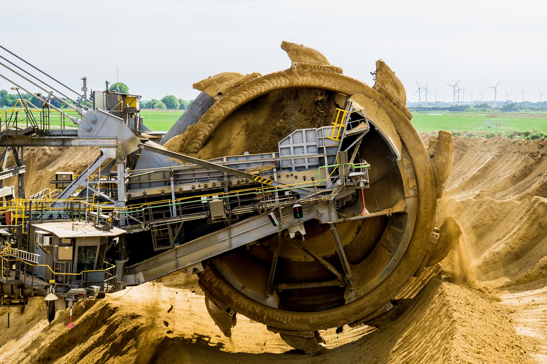 Governo quer cortar dependência de fertilizantes para 34,9% até 2050