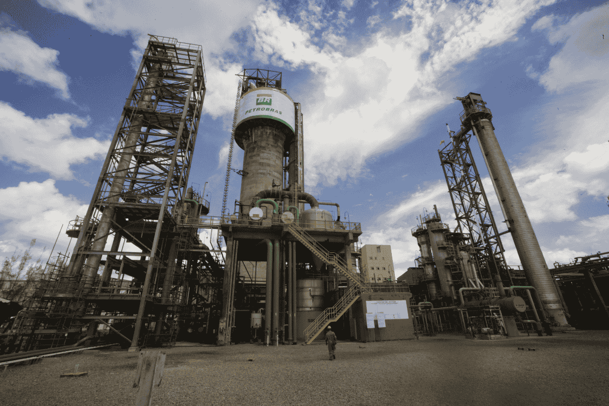 Petrobrás amplia produção de fertilizantes e busca atender 35% da demanda brasileira até 2028