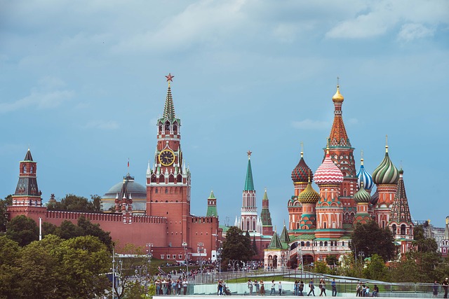 Rússia restringe exportações de ácido sulfúrico até dezembro de 2026 