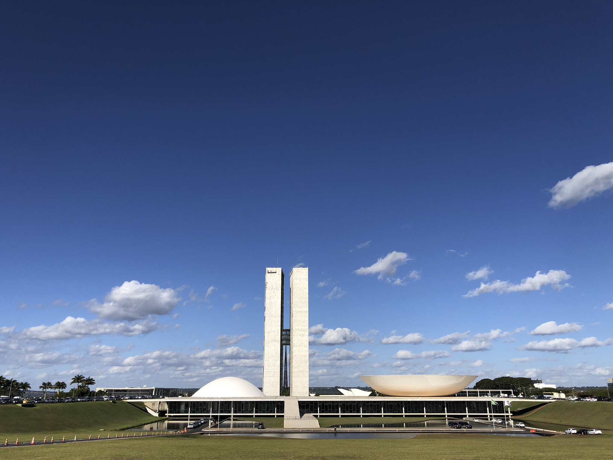Senado aprova R$ 10 bilhões em créditos ficais para indústria de fertilizantes através do Profert 